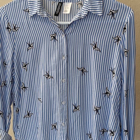 H&M Blue Striped Button-Up Shirt with Bird Embroidery - Picture 1 of 11